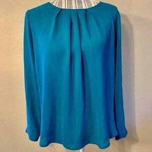 NEW Meraki Blouse Large Teal Beautiful Pleated Front w/Buttons down Back NWOT
